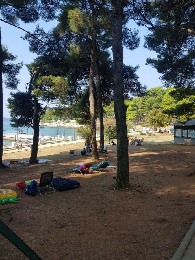 Leut Apartment, 3Min Beach, 15Min Center Pula Exterior photo